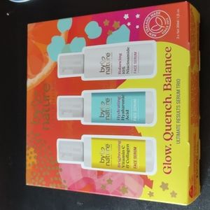 ✔️By Nature Face Serum Trio Set: Vitamin C, Hyalnronic ,Niacinamide 1 oz each